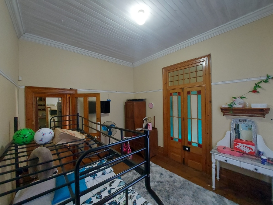 4 Bedroom Property for Sale in Uitenhage Central Eastern Cape